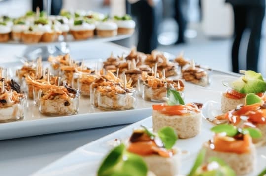 ケータリングのイメージ