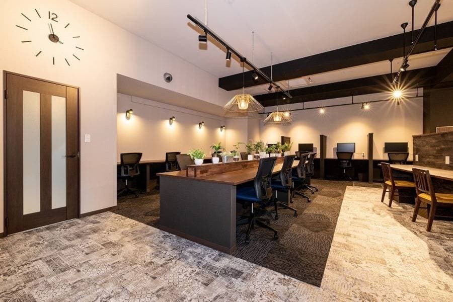 BIZcomfort千葉駅前 8名様用会議室 写真4
