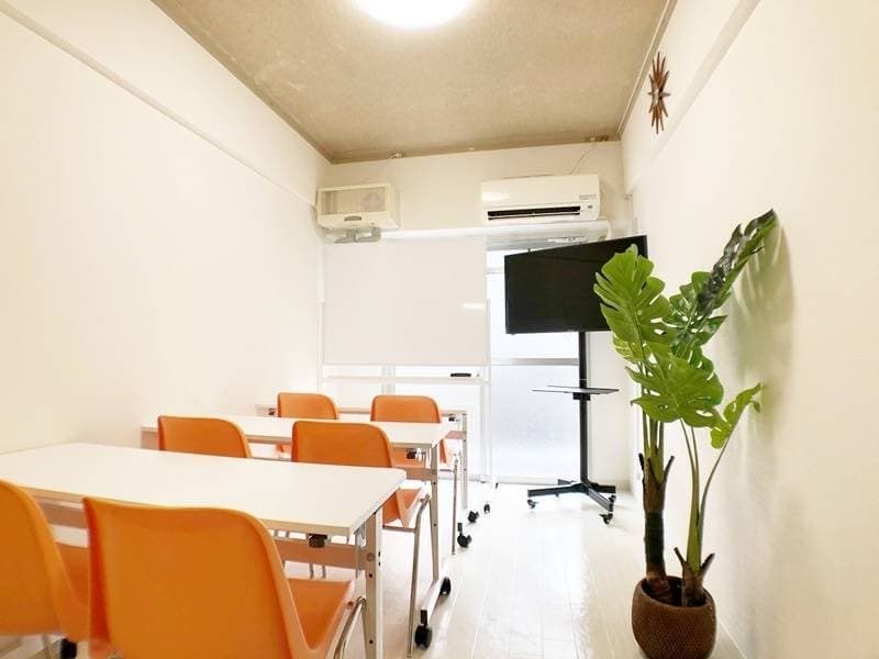 会議室ソレイユ新大阪 8名 写真5