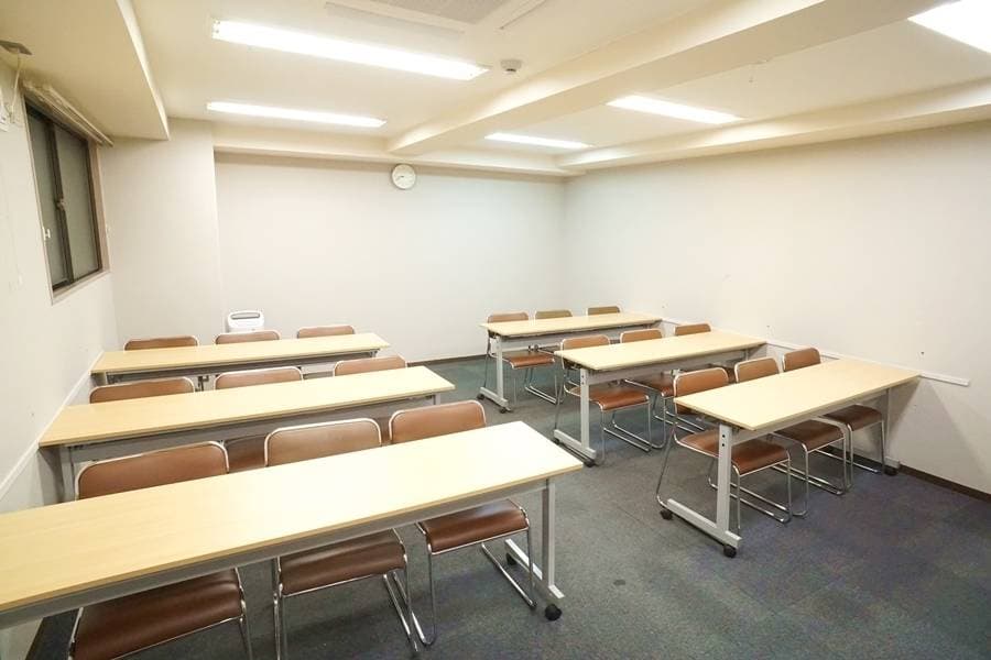 新大阪の会議室『新大阪セミナーオフィス』スペイシーサイト ルームＯ-3 写真3