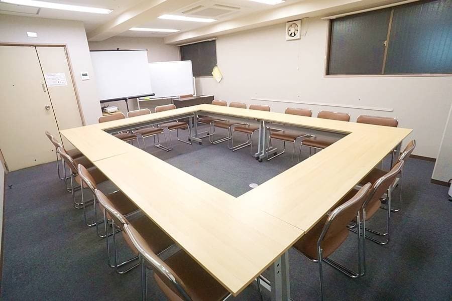 新大阪の会議室『新大阪セミナーオフィス』スペイシーサイト ルームＯ-3 写真4