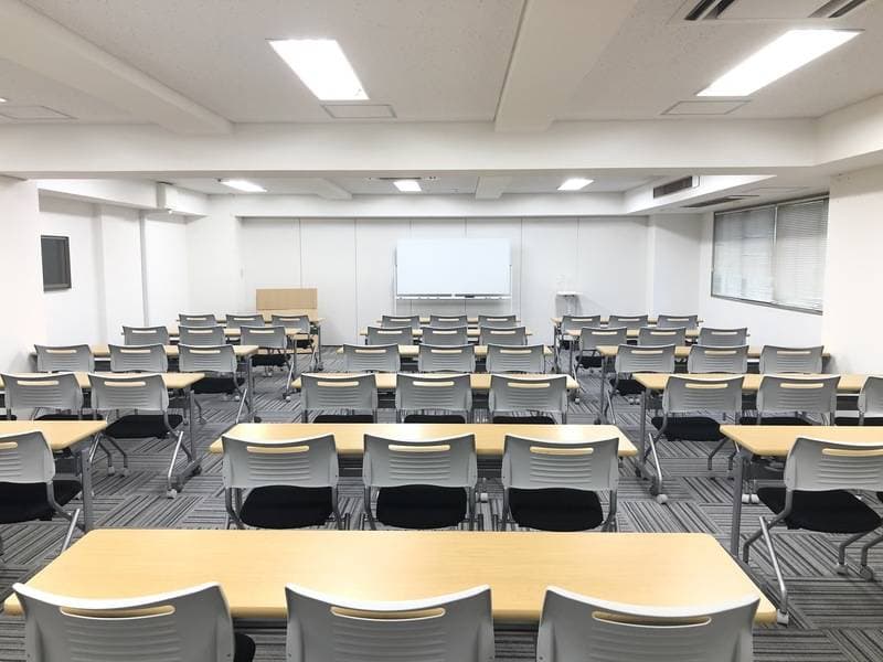 新横浜ホール  第9会議室 
