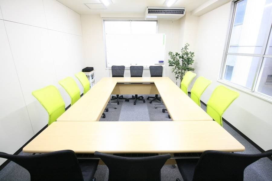 お気軽会議室淀屋橋LSE 人気スペース 写真2