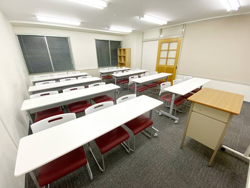 三栄ビル2F　Meeting Room No.11 写真2