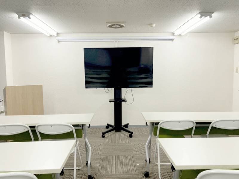 お気軽会議室堺筋本町【3冠達成】42人着席可能 写真2