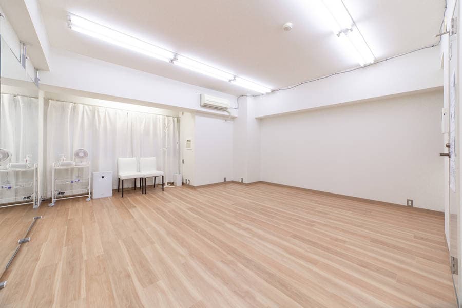 エレガンス東高円寺101号室