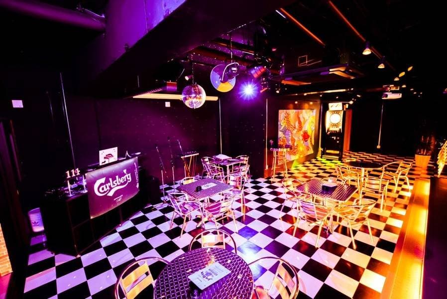 BAR111