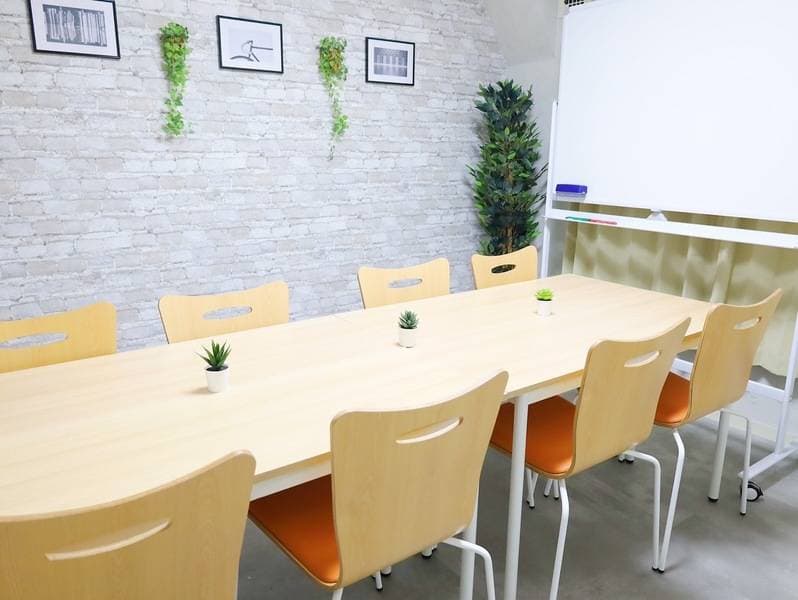 KS1 新宿御苑貸会議室