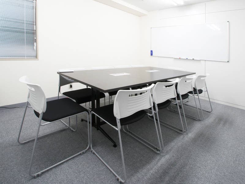 ROOMs水道橋店　第5会議室　JR水道橋駅 徒歩2分