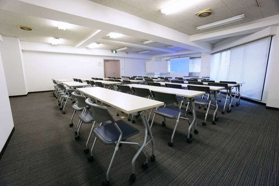 名古屋会議室 ウメムラビル錦中央店 第1会議室 写真2