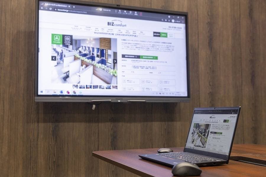 BIZcomfort札幌 6名用会議室 写真3