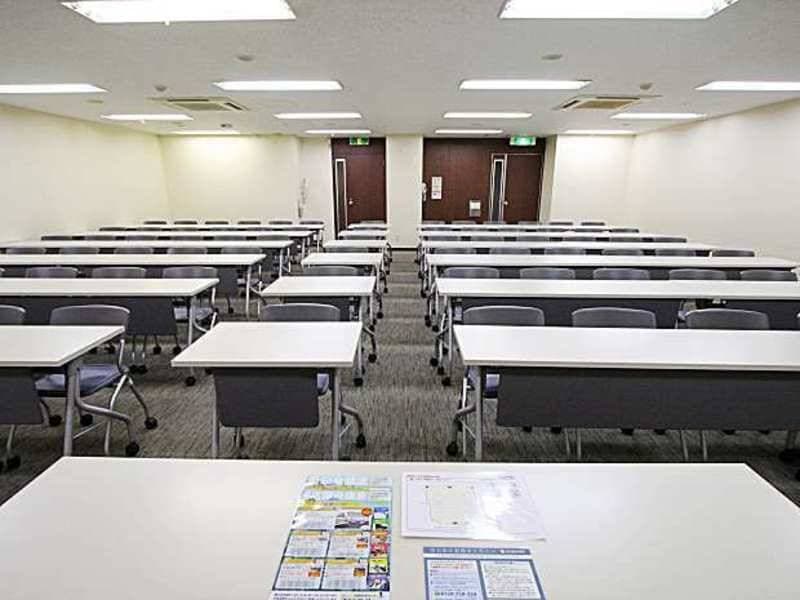 名古屋会議室 名駅モリシタ名古屋駅東口店 第2会議室〜80名 写真5
