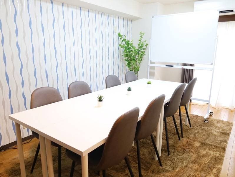 FRIENDS新宿 写真2