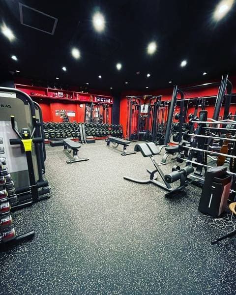 HIROO PLATINUM GYM