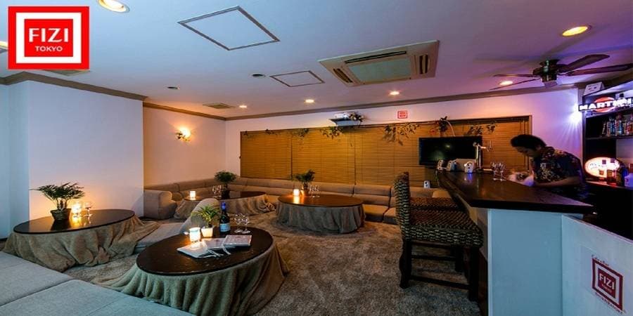 新宿 Cafe&Bar FIZI 休日18:00～23:00 A 写真5