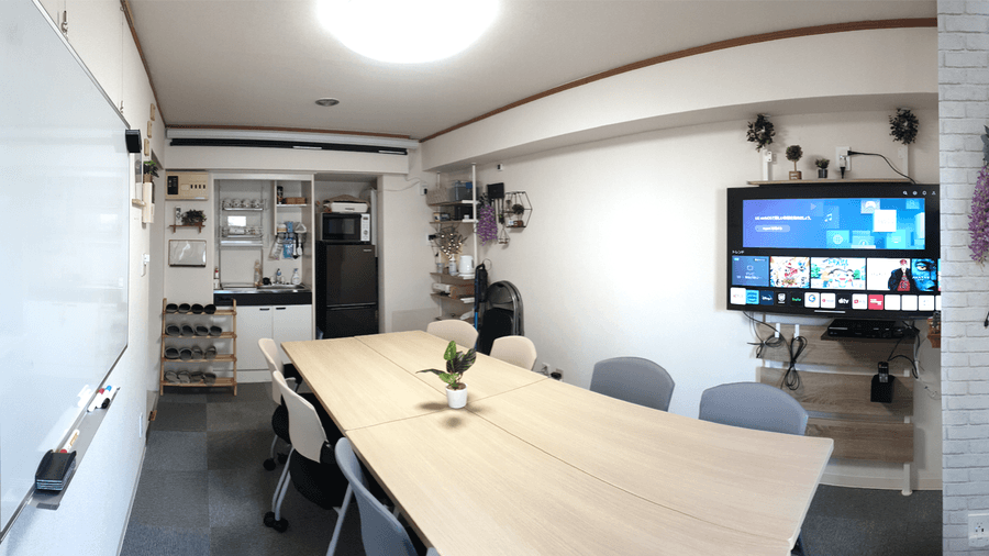 《CafeSpace新宿》新宿貸し会議室 写真2