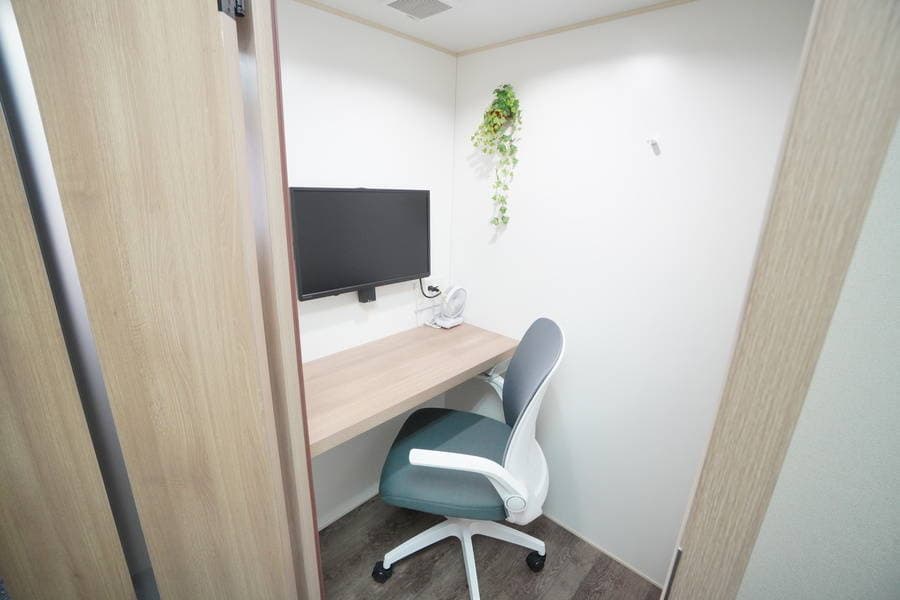 シュシュWork新大阪No.1