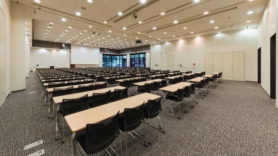 ベルサール飯田橋駅前HALL 全体 写真3