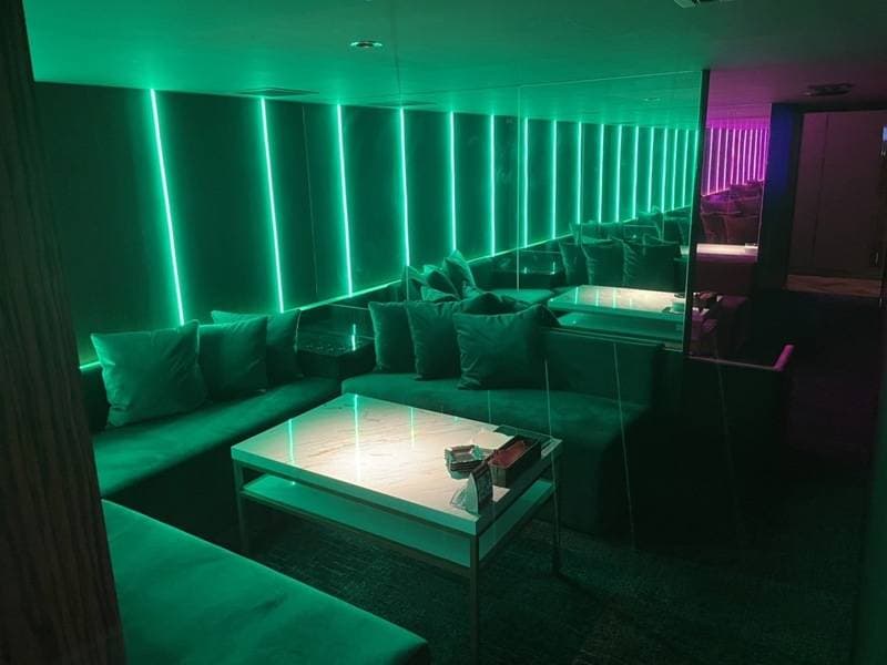 ORIENTAL LOUNGE 岡山店 写真2