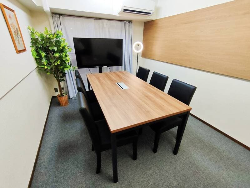 LINCRASトーカン貸し会議室博多 写真4