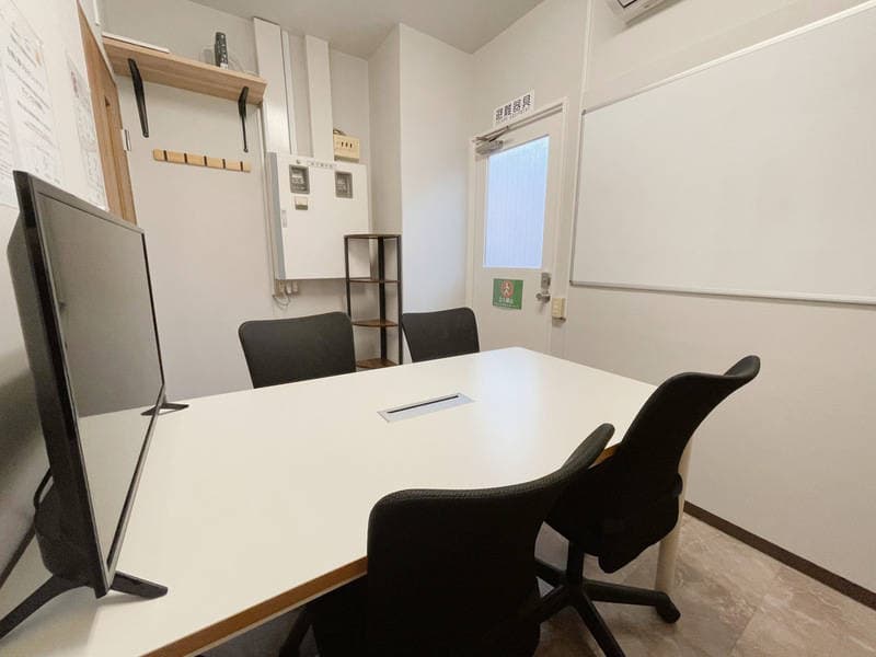 いいオフィス原宿(旧いい会議室原宿)ナポレビル2F RoomD 写真3
