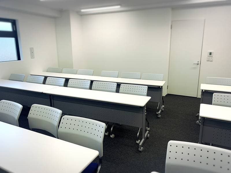 貸会議室 Office+ 写真4