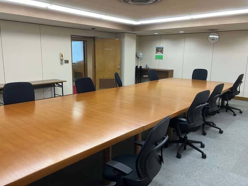 日本交通協会 特別会議室 写真2