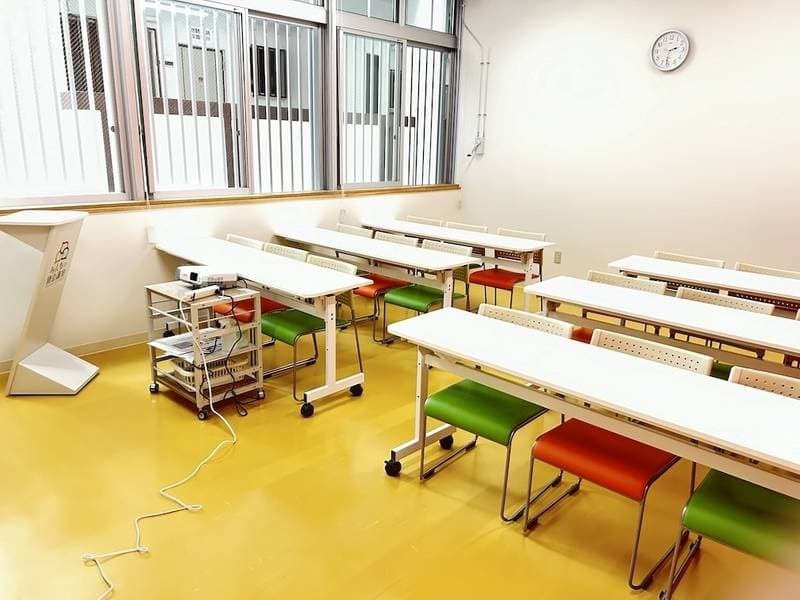 みんなの貸会議室　那覇壺川店 写真3