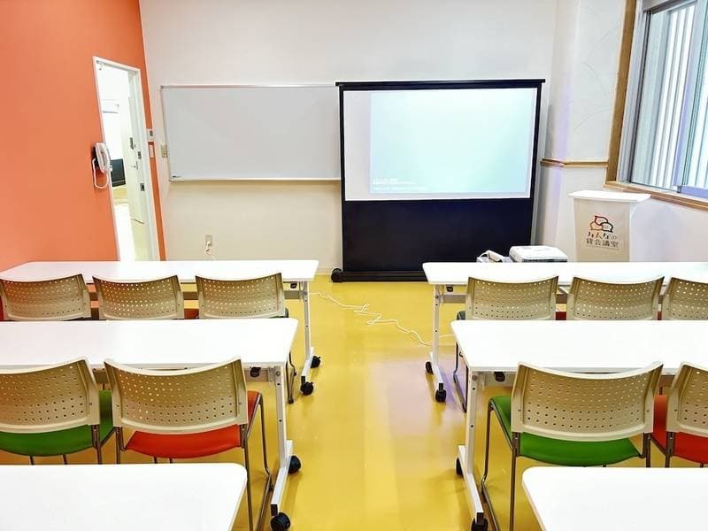 みんなの貸会議室　那覇壺川店 写真5