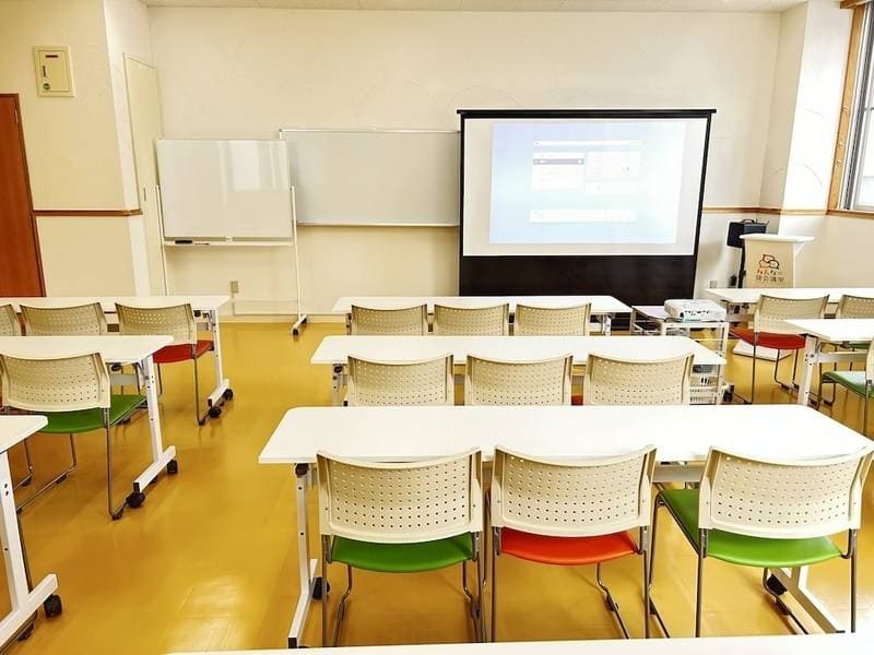 みんなの貸会議室　那覇壺川店 写真4
