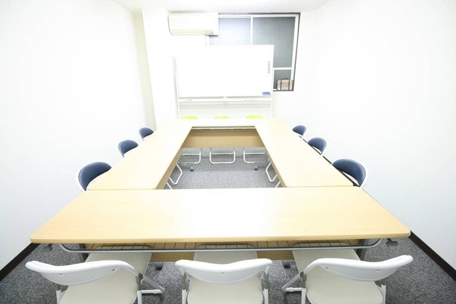 お気軽会議室本町　コスパ最高