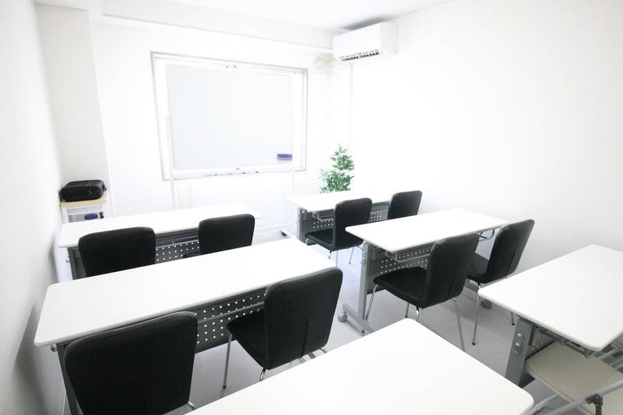 お気軽会議室新大阪stella　法人に好評 写真3