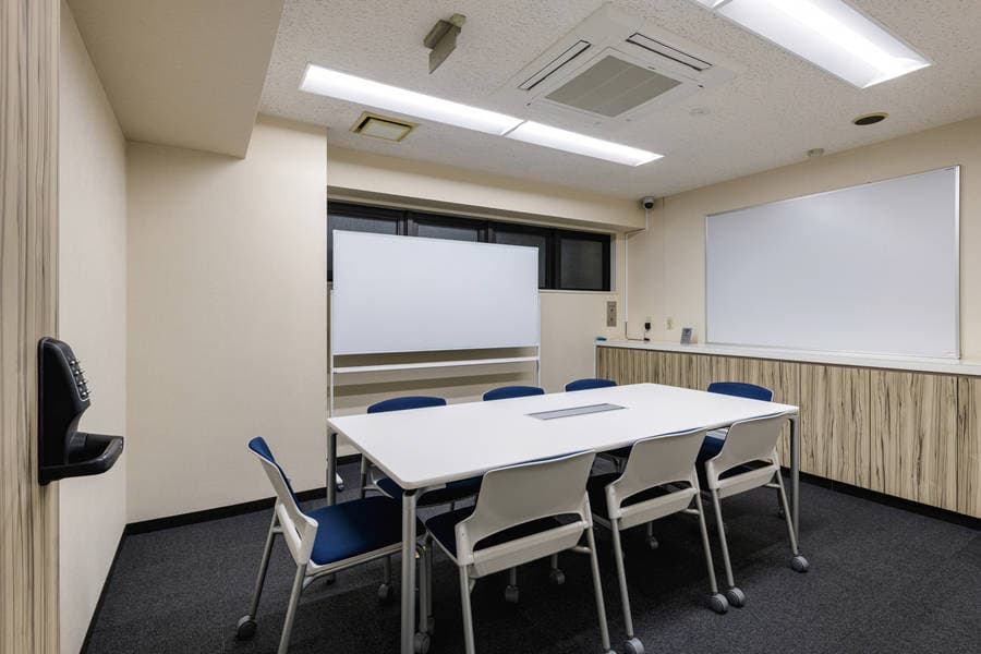 新宿アントレサロン 8名会議室Ａ