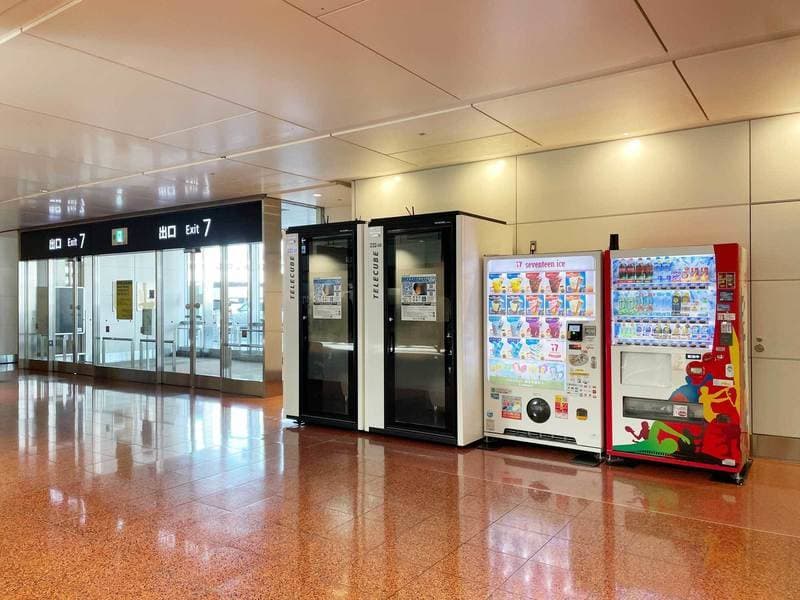 テレキューブ 羽田空港T2 232-04