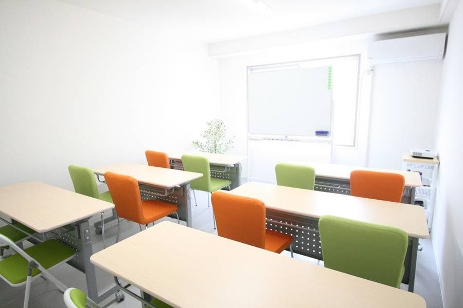 お気軽会議室新大阪solare　新規オープン 写真3