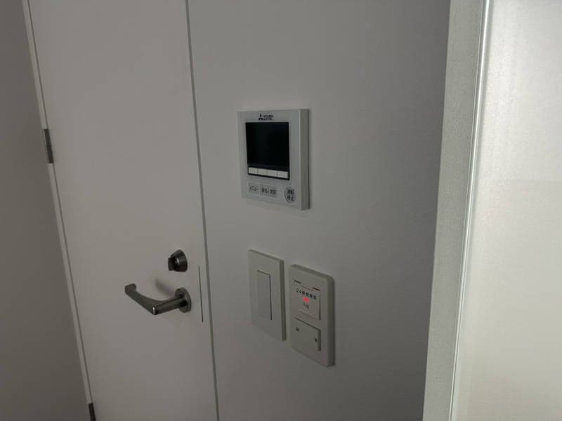 【大名天神】モニター付き完全個室！6名利用可能なミーティングルームA 写真3