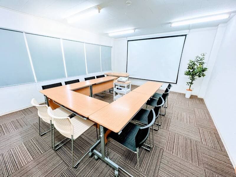 お気軽会議室京都河原町 法人に好評 写真3