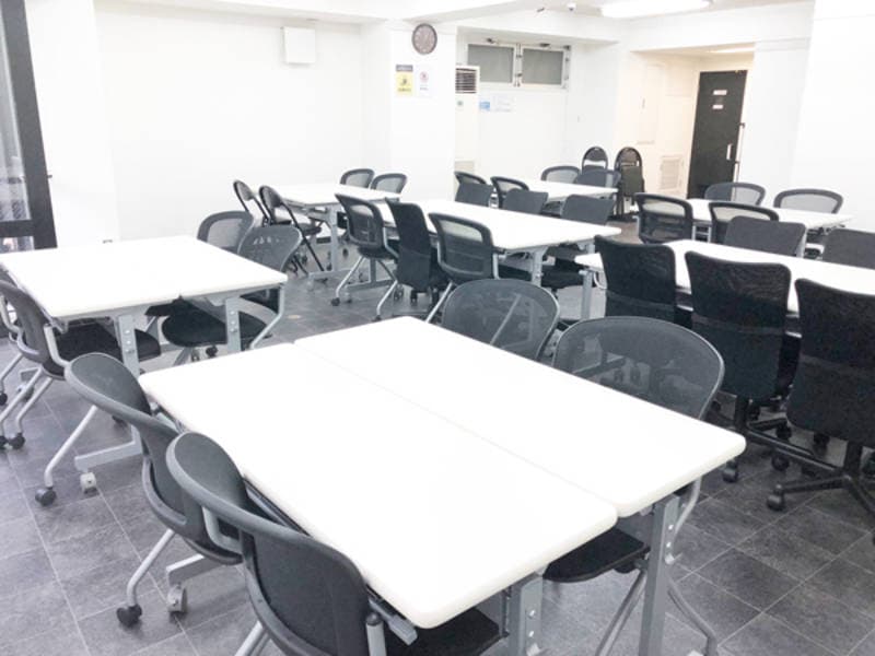 本町 心斎橋 レンタルスペース 会議室 写真4