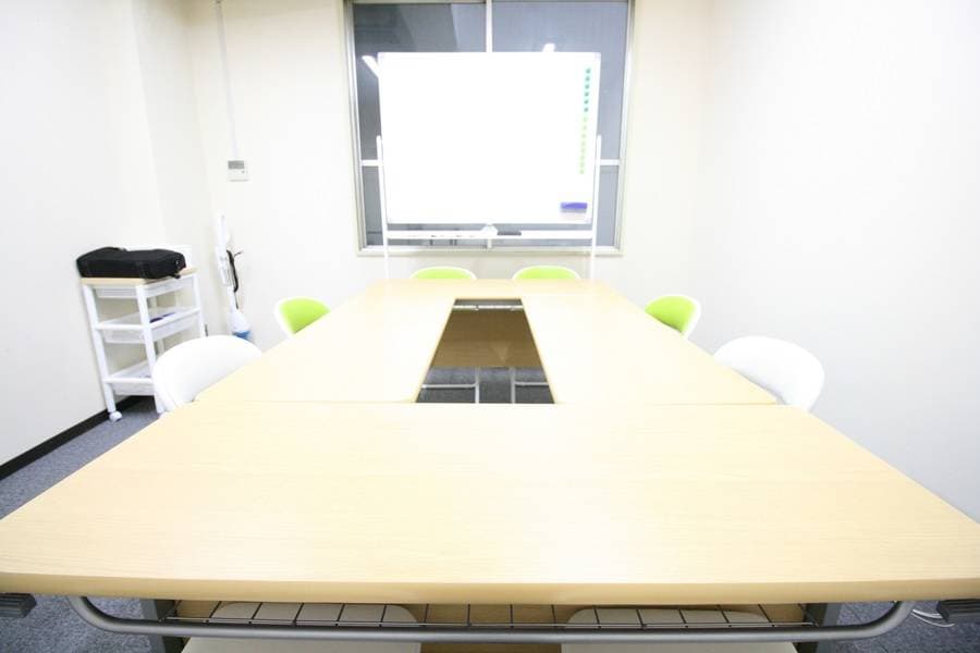 お気軽会議室淀屋橋　地域最安値 写真4