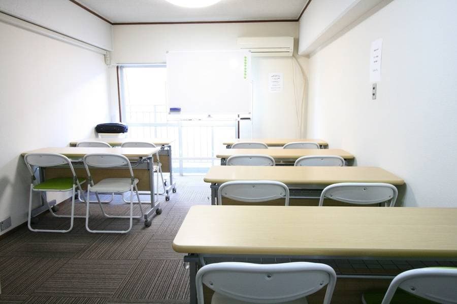 お気軽会議室博多 コスパ最高 写真2