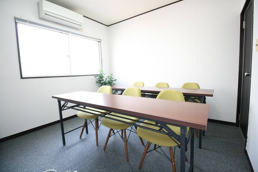 お気軽会議室心斎橋sol　人気スペース 写真3
