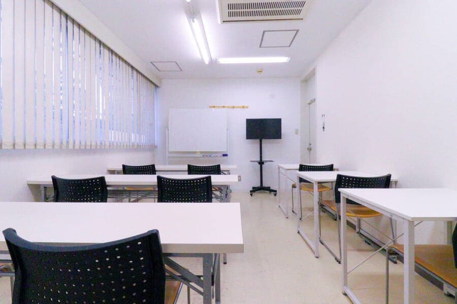 ふれあい貸し会議室 心斎橋C