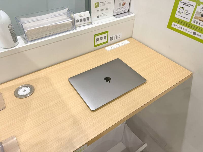 FEEEP新宿西口店｜定員 1名カウンター席｜席番号1(C) 写真3