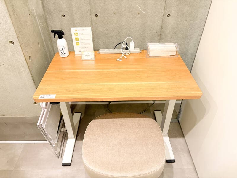 FEEEP学芸大学東口店｜定員 1名カウンター席｜席番号12C 写真4
