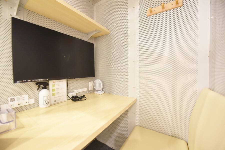 FEEEP恵比寿西口店｜定員 1名完全個室｜部屋番号20(PS)