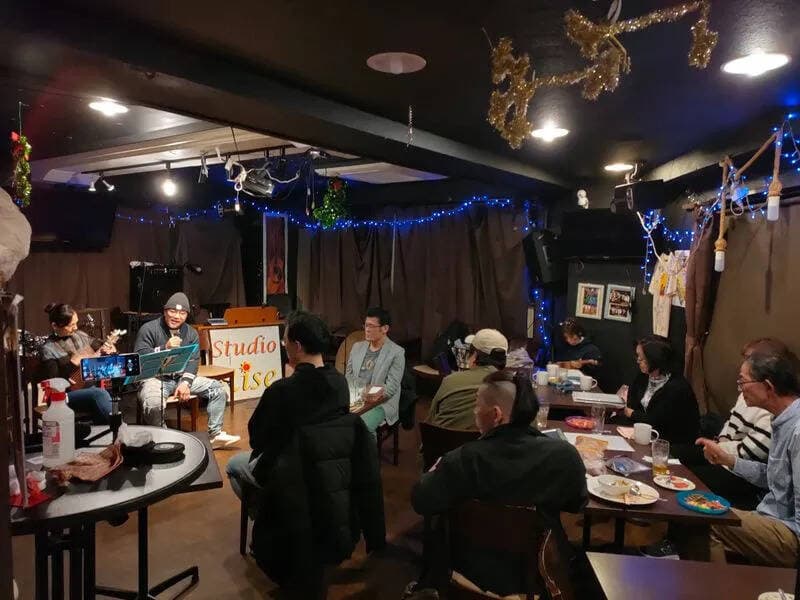 スタジオ　ライズ