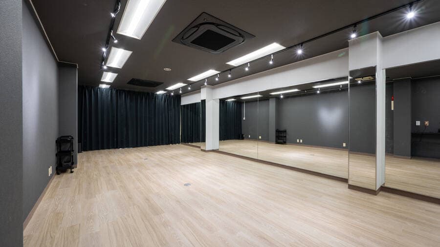 レンタルダンススタジオCLOVER二条駅店 写真2
