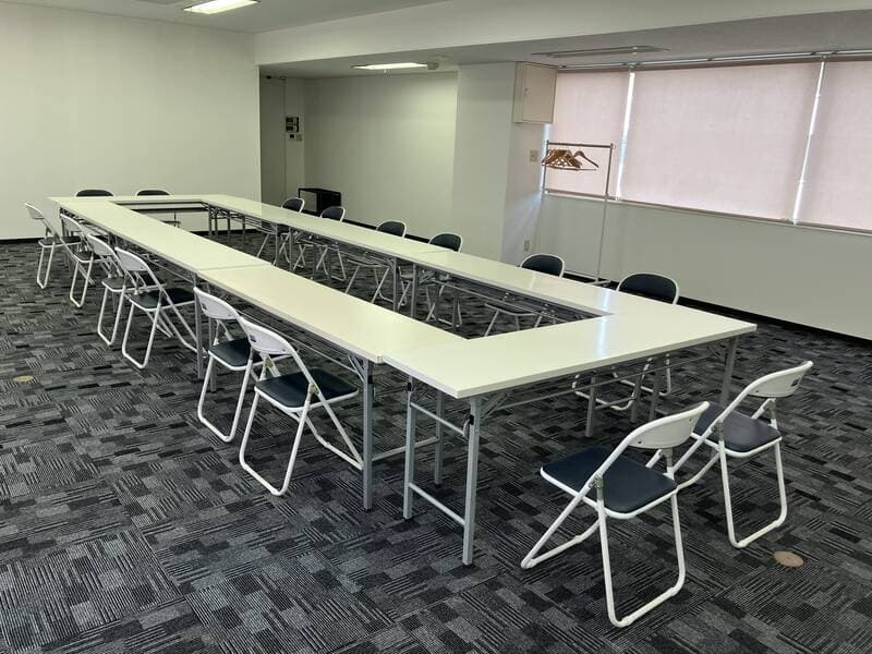 アルファオフィスビル3階 305会議室 写真3