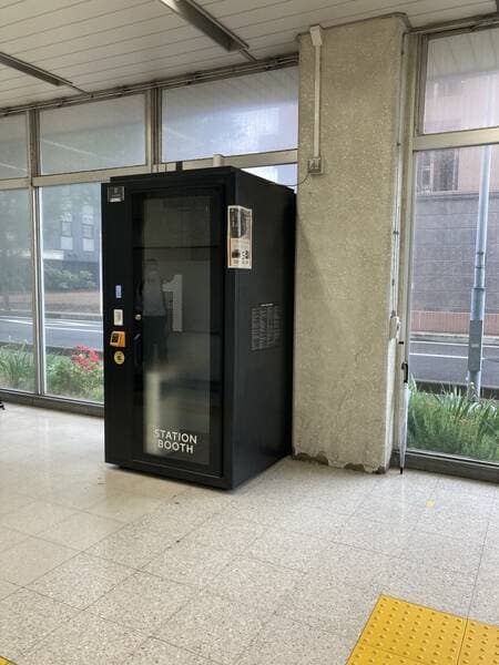 千葉みなと駅改札内 写真2