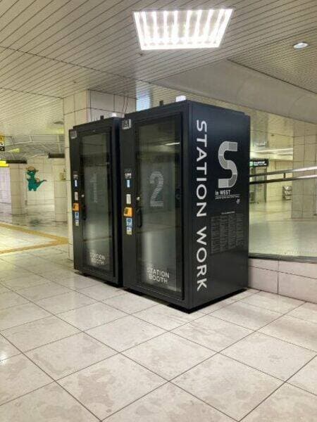 北新地駅改札外 写真2